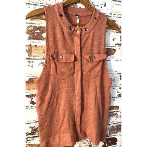 Free People Peach Highway Zip Front Grommet Detailing Cotton Blend Knit Vest - Picture 7 of 13